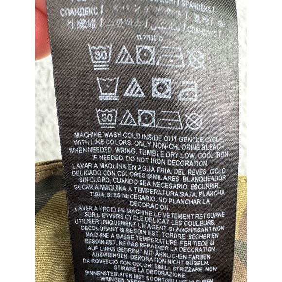 GBG Los Angeles Mens Camo Cargo Shorts Size 32 With Zipper Pockets - PreOwned - Picture 7 of 14